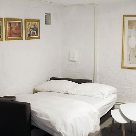 Central, Cozy & Beautiful Designed 2-Rooms Apt. Near River Berlin Extérieur photo