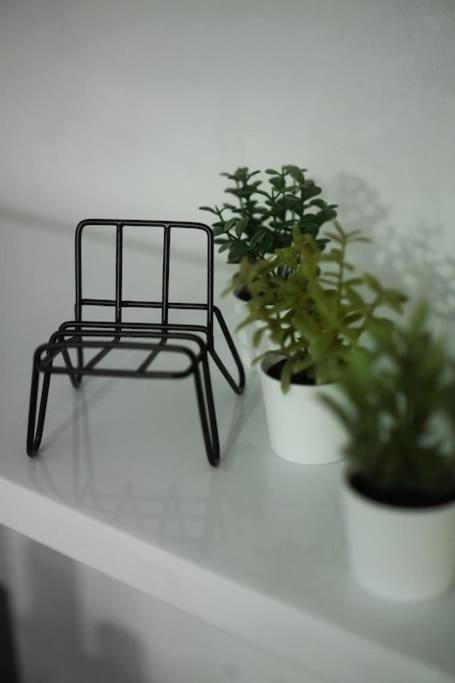 Central, Cozy & Beautiful Designed 2-Rooms Apt. Near River Berlin Extérieur photo
